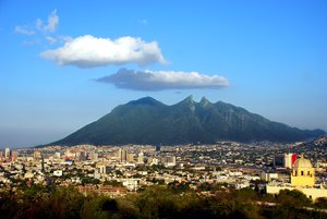 monterrey mexico skyline