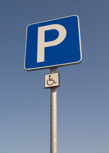 p parking sign