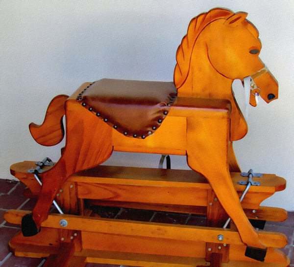wooden horse2