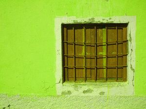 Lime window: Window of a house in Buenavista