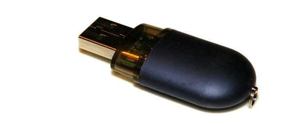 Blue USB key 1