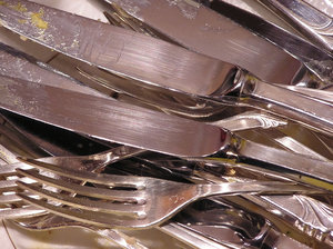 Dirty cutlery