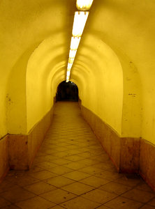tunnel 2