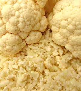 cauliflower rice: gratted or finely chopped cauliflower as alternative to mashed potatoes
