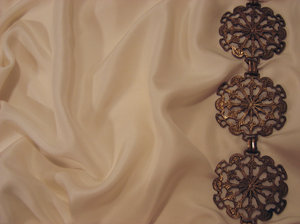 silk texture metal ornaments 2