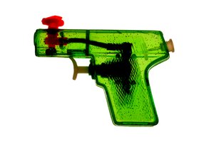 gun: water gun