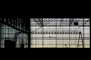 Abandoned industrial hall: Light coming in in an abandoned industrial complex